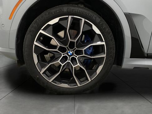 Certified 2025 BMW X7 M60i w/ Climate Comfort Package image 14