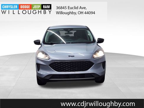 Used 2022 Ford Escape SE w/ Convenience Package AWD/4WD image 2