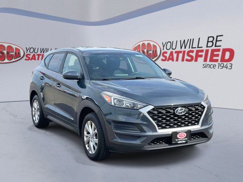 Used 2019 Hyundai Tucson SE image 1