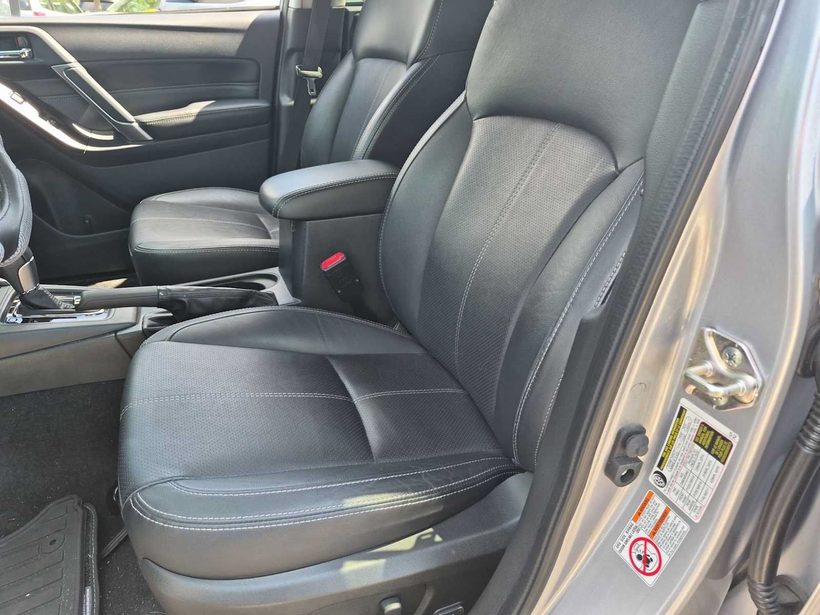 Used 2017 Subaru Forester 2.5i Touring AWD/4WD image 16