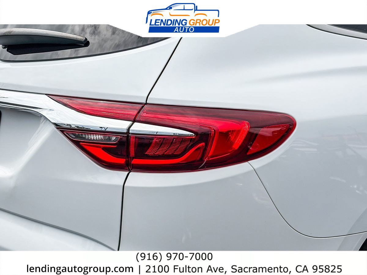 Used 2020 Buick Enclave Essence FWD image 8