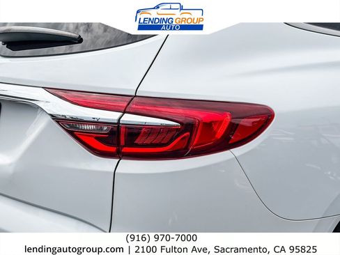 Used 2020 Buick Enclave Essence FWD image 8
