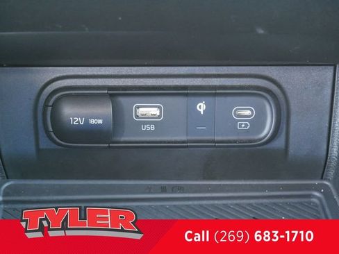 Used 2024 Kia Sportage X-Line w/ X-Line Premium Package AWD/4WD image 31
