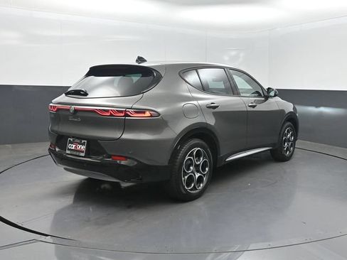 Used 2024 Alfa Romeo Tonale Ti AWD/4WD image 31