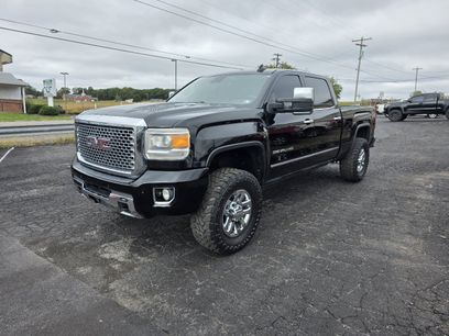 Used 2016 GMC Sierra 2500 Denali w/ Duramax Plus Package