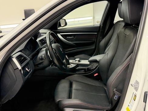 Used 2018 BMW 330i Sedan w/ Convenience Package RWD image 5