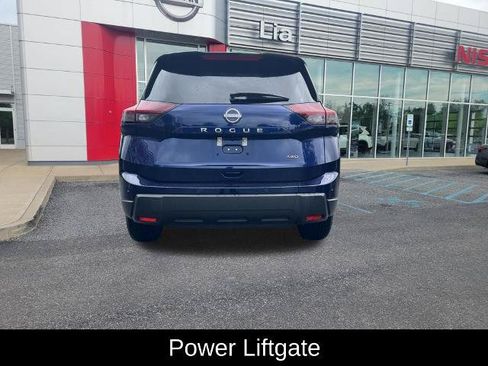 Certified 2026 Nissan Rogue SV AWD/4WD image 12