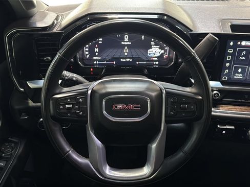 Used 2024 GMC Sierra 3500 SLE w/ SLE Convenience Package AWD/4WD image 17