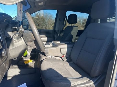 Used 2020 Chevrolet Silverado 2500 Custom w/ Custom Convenience Package image 10