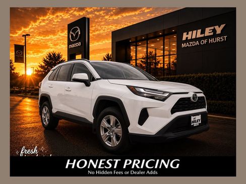 Used 2024 Toyota RAV4 XLE w/ Convenience Package FWD image 1