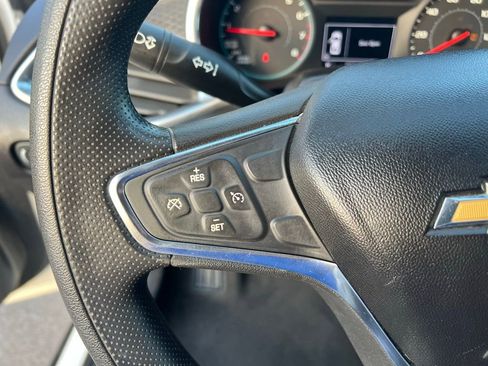 Used 2019 Chevrolet Malibu LT image 38