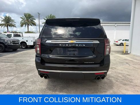 Used 2023 Chevrolet Suburban Premier RWD image 6