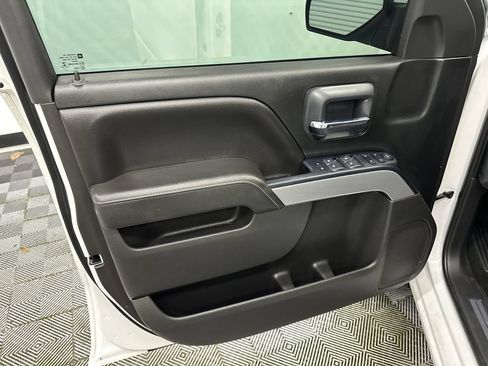 Used 2018 Chevrolet Silverado 1500 LT w/ Texas Edition AWD/4WD image 11