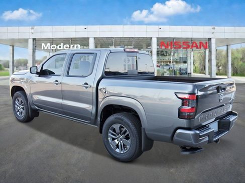 New 2026 Nissan Frontier SV image 3