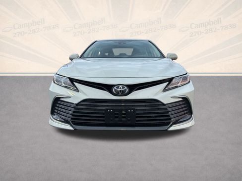 Used 2024 Toyota Camry LE image 9