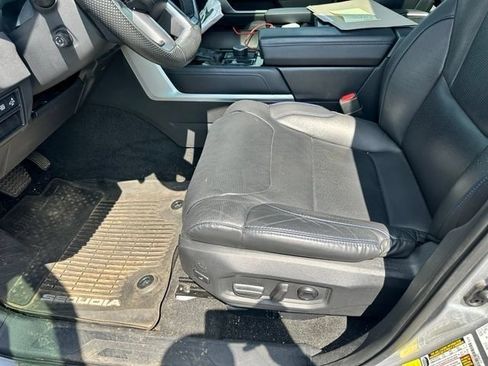 Used 2023 Toyota Sequoia Platinum AWD/4WD image 24