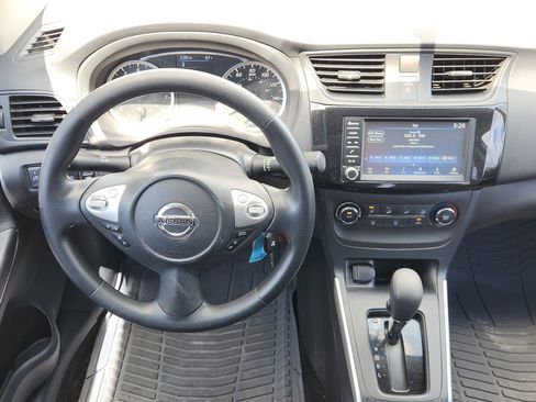 Used 2019 Nissan Sentra S FWD image 31