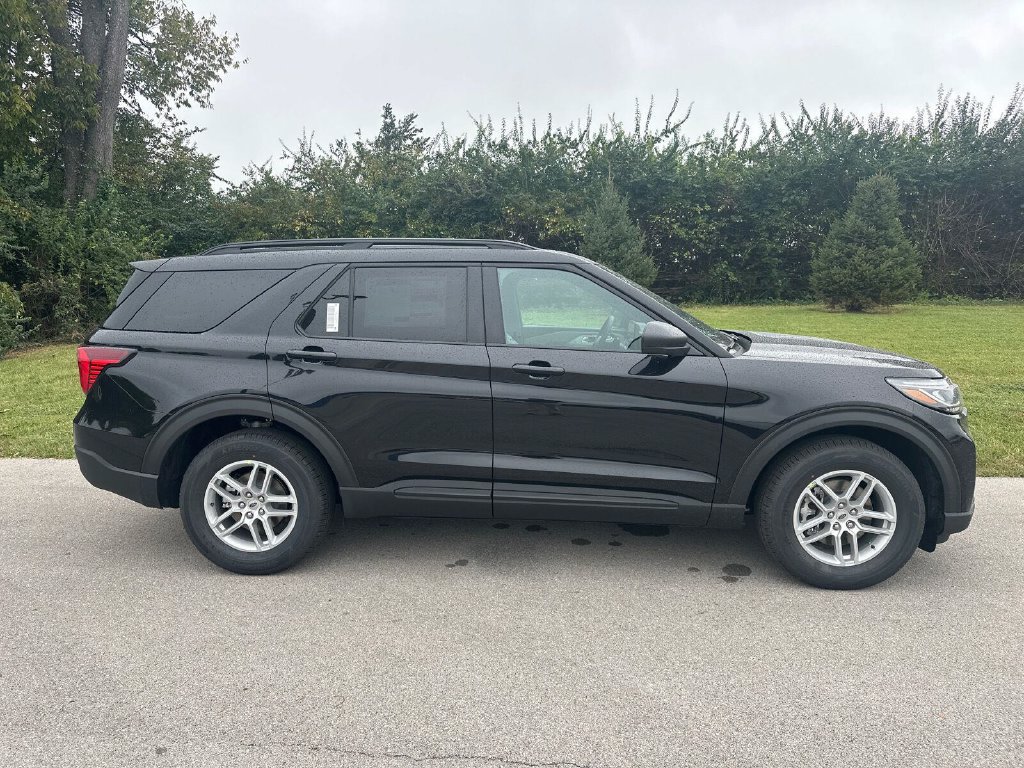 New 2027 Ford Explorer Active w/ Active Comfort Package AWD/4WD image 13