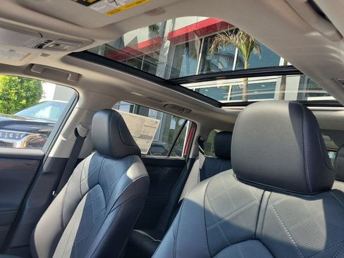 New 2026 Toyota Highlander Platinum AWD/4WD image 21
