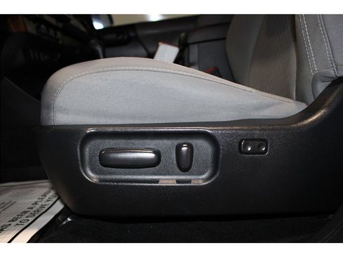 Used 2021 Toyota Tacoma SR5 image 19