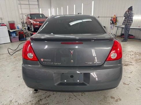 Used 2009 Pontiac G6 Sedan w/ Sport Package 2 image 2