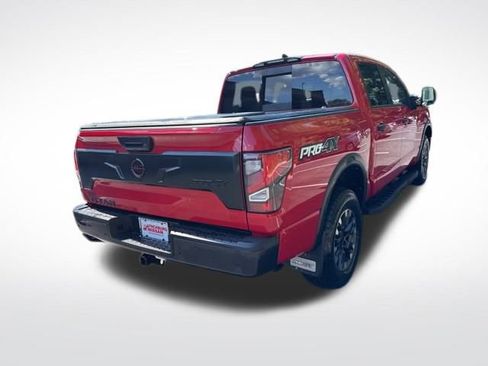 Used 2023 Nissan Titan PRO-4X w/ Pro-4x Convenience Package image 6