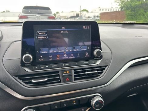 Used 2021 Nissan Altima 2.5 SV FWD image 8