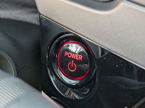 Certified 2025 Honda Accord Touring image 24