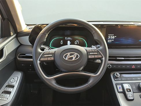 Used 2023 Hyundai Palisade SEL image 17
