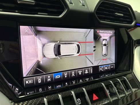 Used 2020 Lamborghini Urus image 41