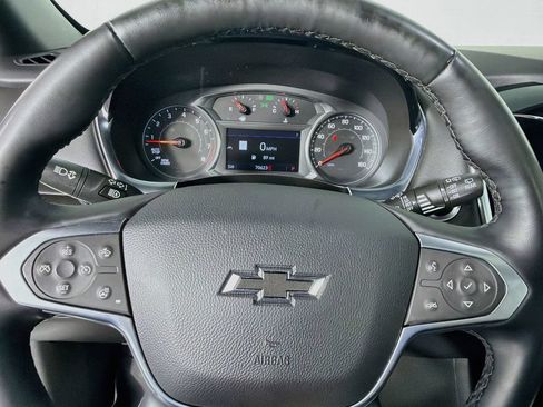 Used 2023 Chevrolet Traverse RS AWD/4WD image 16
