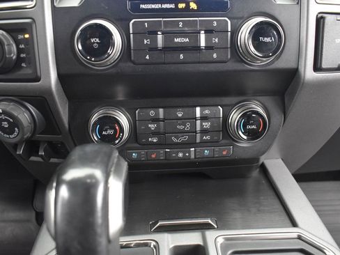 Used 2019 Ford F150 Raptor w/ Equipment Group 802A Luxury image 13