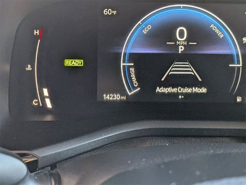 Used 2025 Toyota Camry LE image 16