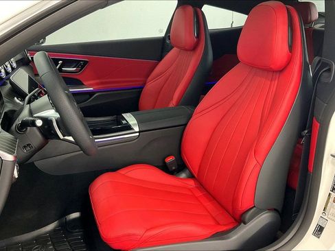 Used 2026 Mercedes-Benz CLE 300 4MATIC Coupe image 7