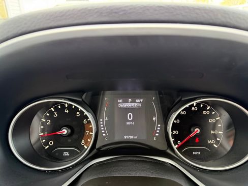 Used 2017 Jeep Compass Sport w/ Cold Weather Group image 21