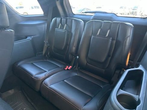Used 2018 Ford Explorer Sport w/ Equipment Group 401A image 15