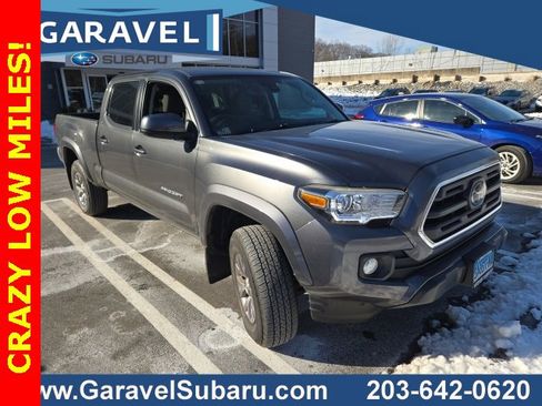 Used 2018 Toyota Tacoma SR5 image 1