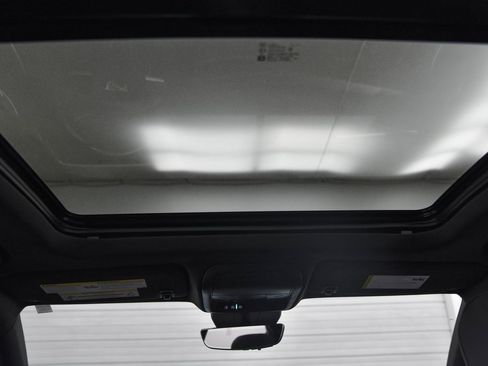 Used 2024 Cadillac XT4 Sport image 24