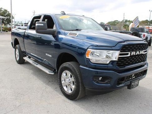 Used 2024 RAM 2500 Big Horn w/ Sport Appearance Package image 15
