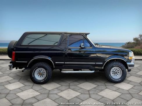 Used 1992 Ford Bronco image 9
