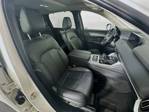 Used 2024 MAZDA CX-90 Plug-In Hybrid w/ Preferred AWD/4WD image 33