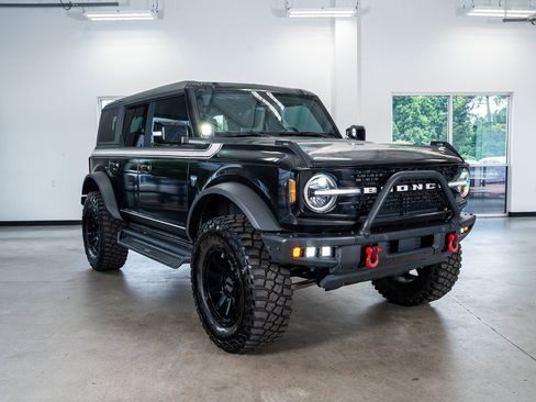 Used 2021 Ford Bronco First Edition image 4