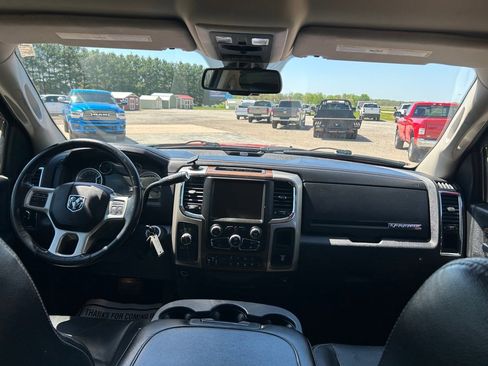 Used 2014 RAM 2500 Laramie AWD/4WD image 19