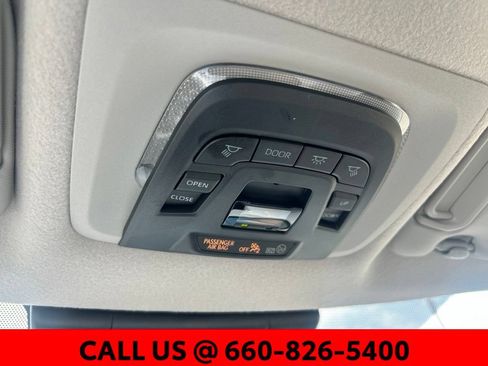Certified 2026 Toyota Corolla Cross LE w/ Moonroof Package AWD/4WD image 19