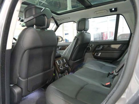 Used 2018 Land Rover Range Rover Supercharged AWD/4WD image 23