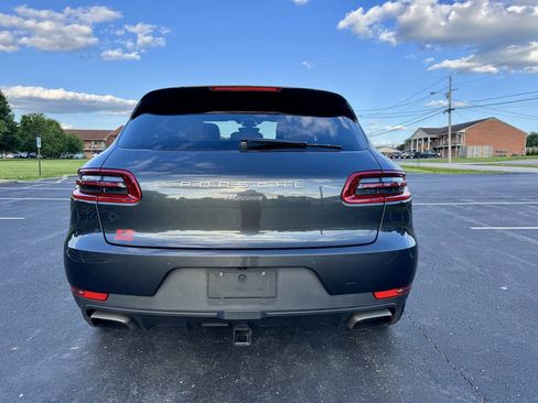 Used 2017 Porsche Macan image 8