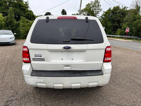Used 2011 Ford Escape XLT AWD/4WD image 14