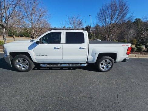 Used 2018 Chevrolet Silverado 1500 LT w/ All Star Edition image 7