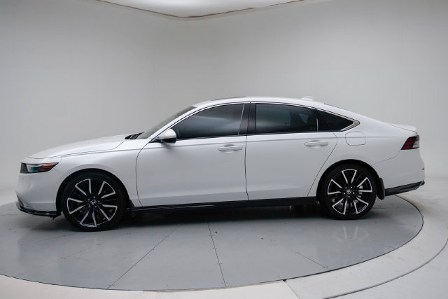 Certified 2023 Honda Accord Touring image 11