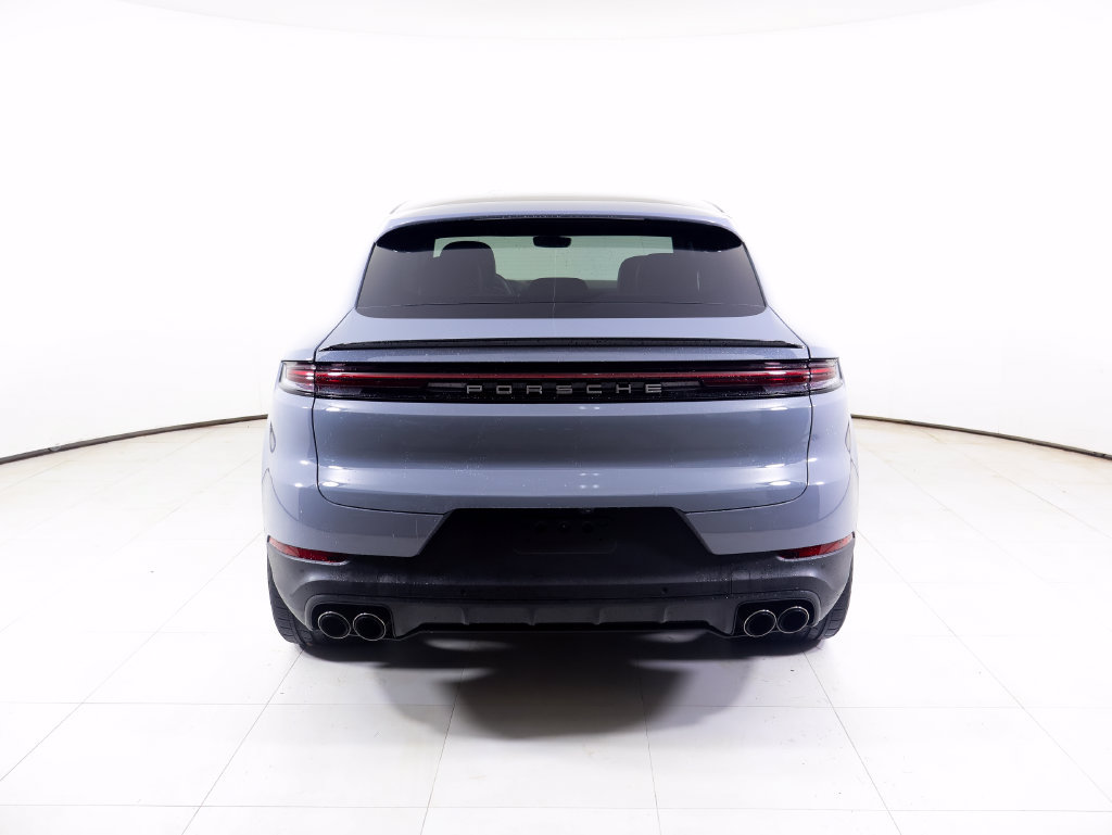 Certified 2026 Porsche Cayenne E-Hybrid Coupe AWD/4WD image 37